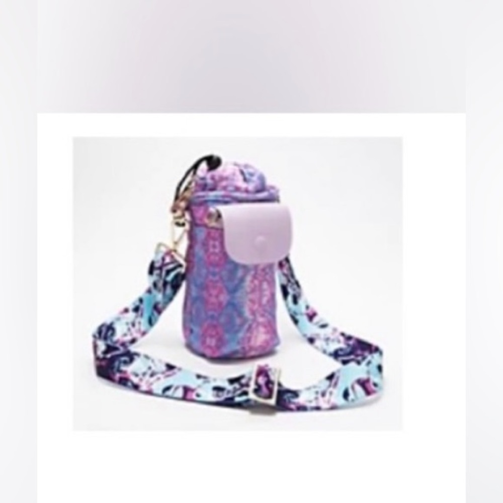 CWH Charley Was Here convertible cross body water bottle